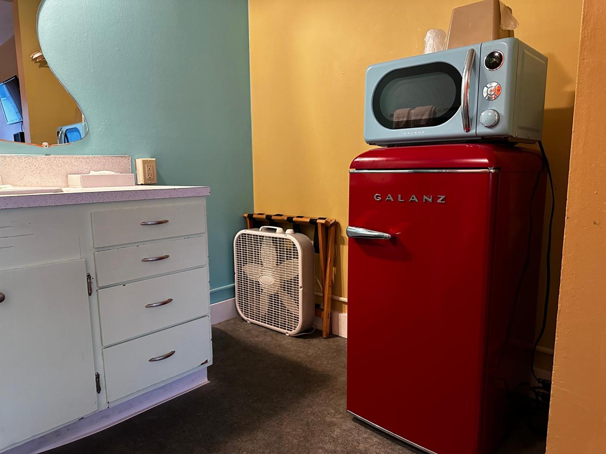 Motel Atomic 2*